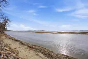 43856 Outlet Beach Rd, Pelican Rapids, MN 56572 - Photo 31