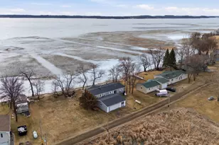 43856 Outlet Beach Rd, Pelican Rapids, MN 56572 - Photo 27