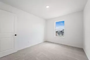 1658 Tyrone Dr, Shakopee, MN 55379 - Photo 15