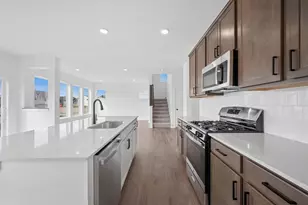 1658 Tyrone Dr, Shakopee, MN 55379 - Photo 9