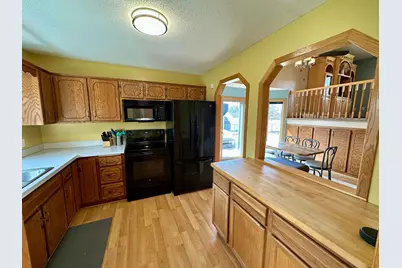 6933 Sumac Court, Centerville, MN 55038 - Photo 11