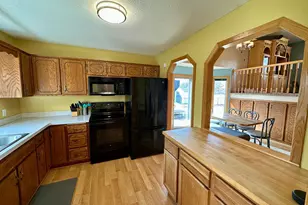 6933 Sumac Ct, Centerville, MN 55038 - Photo 9