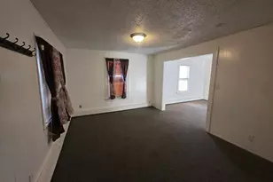 1123 6th St E, Saint Paul, MN 55106 - Photo 9