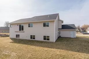 108 Ella Ct, Mankato, MN 56001 - Photo 47