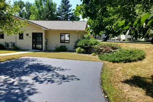 35461 Riverwood Ct, Crosslake, MN 56442 - Photo 3