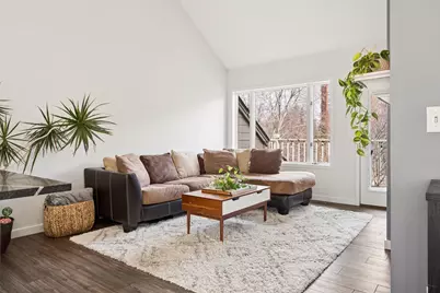 2867 Kenwood Isles Drive, Minneapolis, MN 55408 - Photo 13