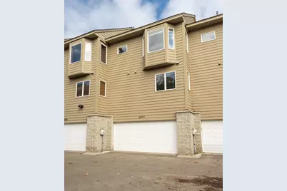 2867 Kenwood Isles Drive, Minneapolis, MN 55408 - Photo 47