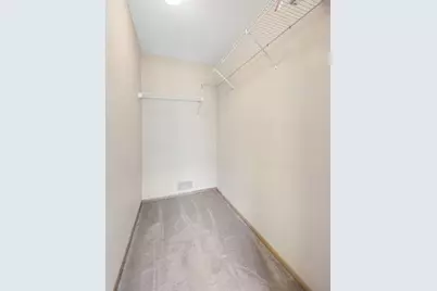 2867 Kenwood Isles Drive, Minneapolis, MN 55408 - Photo 33