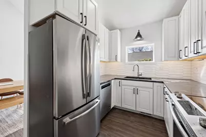 2867 Kenwood Isles Drive, Minneapolis, MN 55408 - Photo 21