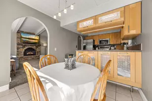 650 Gramsie Rd, Shoreview, MN 55126 - Photo 13