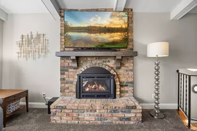 650 Gramsie Road, Shoreview, MN 55126 - Photo 9