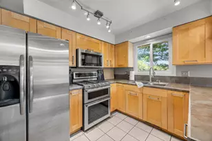 650 Gramsie Rd, Shoreview, MN 55126 - Photo 15