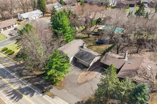 650 Gramsie Rd, Shoreview, MN 55126 - Photo 61