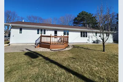 1108 5th Avenue SW, Pipestone, MN 56164 - Photo 5