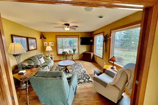 37209 Loon Dr, Cohasset, MN 55721 - Photo 9