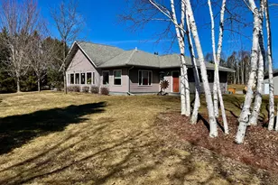 37209 Loon Dr, Cohasset, MN 55721 - Photo 3