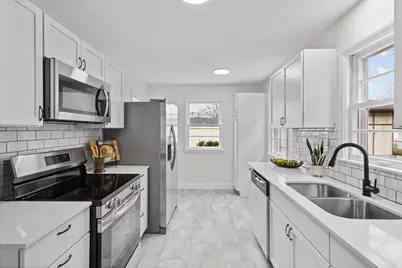 943 Scheffer Avenue, Saint Paul, MN 55102 - Photo 3