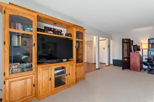 10750 Rockford Rd, Plymouth, MN 55442 - Photo 5