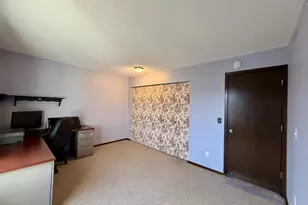 10750 Rockford Rd, Plymouth, MN 55442 - Photo 27