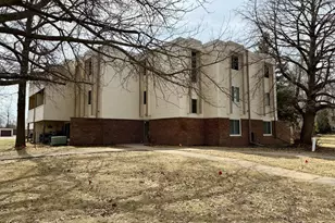 10750 Rockford Rd, Plymouth, MN 55442 - Photo 41