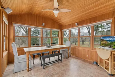 2820 Washta Bay Road, Chanhassen, MN 55331 - Photo 5