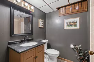 2820 Washta Bay Rd, Chanhassen, MN 55331 - Photo 29
