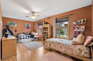 2820 Washta Bay Rd, Chanhassen, MN 55331 - Photo 19