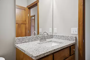 1306 18th St NE, Austin, MN 55912 - Photo 35