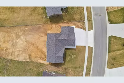 1306 18th Street NE, Austin, MN 55912 - Photo 59