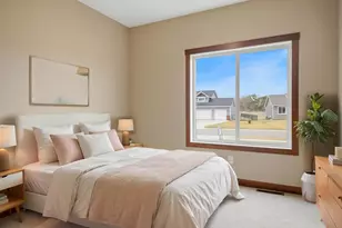 1306 18th St NE, Austin, MN 55912 - Photo 17