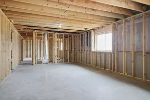 1306 18th St NE, Austin, MN 55912 - Photo 37