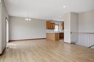 1306 18th St NE, Austin, MN 55912 - Photo 15