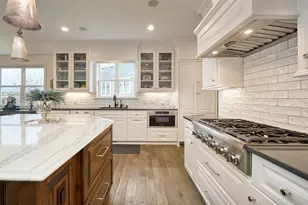 208 Byrondale Ave, Wayzata, MN 55391 - Photo 7
