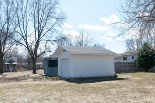 932 Yorkshire Ave, Rice Lake, WI 54868 - Photo 7