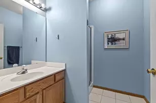 5787 Prairie Ridge Dr, Shoreview, MN 55126 - Photo 21