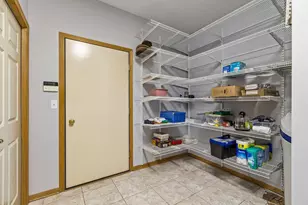 5787 Prairie Ridge Dr, Shoreview, MN 55126 - Photo 23