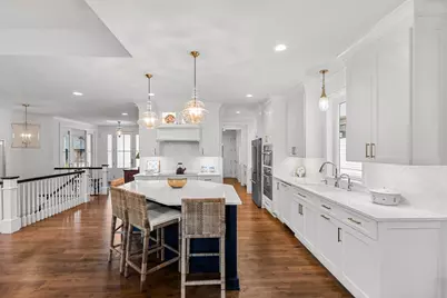 7070 Highland Court, Eden Prairie, MN 55346 - Photo 5