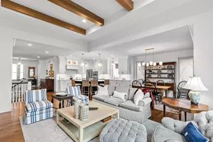 7070 Highland Ct, Eden Prairie, MN 55346 - Photo 9