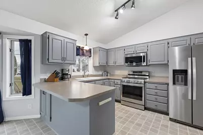 1121 Apple Circle, Mayer, MN 55360 - Photo 9