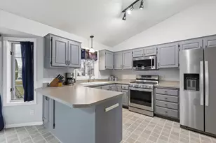 1121 Apple Cir, Mayer, MN 55360 - Photo 9