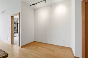 1120 S 2nd St, Minneapolis, MN 55415 - Photo 21
