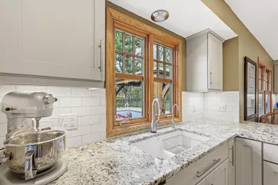 711 Benton Street, Anoka, MN 55303 - Photo 11