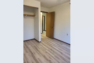 609 Main Street S #3, Renville, MN 56284 - Photo 9