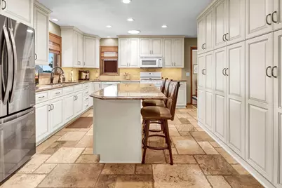 8010 Center Street, Clear Lake, MN 55319 - Photo 11