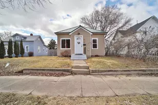 319 2nd St NE, Staples, MN 56479 - Photo 21