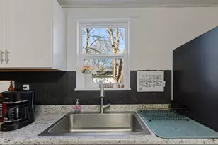 421 Webster Street N, Kasota, MN 56050 - Photo 15