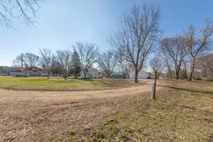 421 Webster Street N, Kasota, MN 56050 - Photo 29