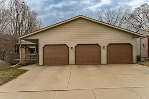 3716 9th Ave SW, Rochester, MN 55902 - Photo 3