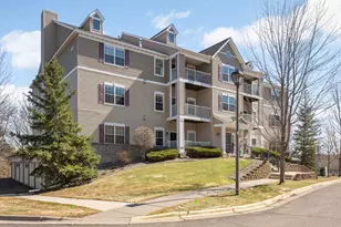 12693 College View Dr, Eden Prairie, MN 55347 - Photo 9