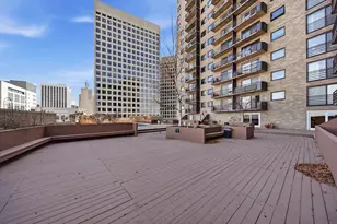 66 9th St E, Saint Paul, MN 55101 - Photo 23